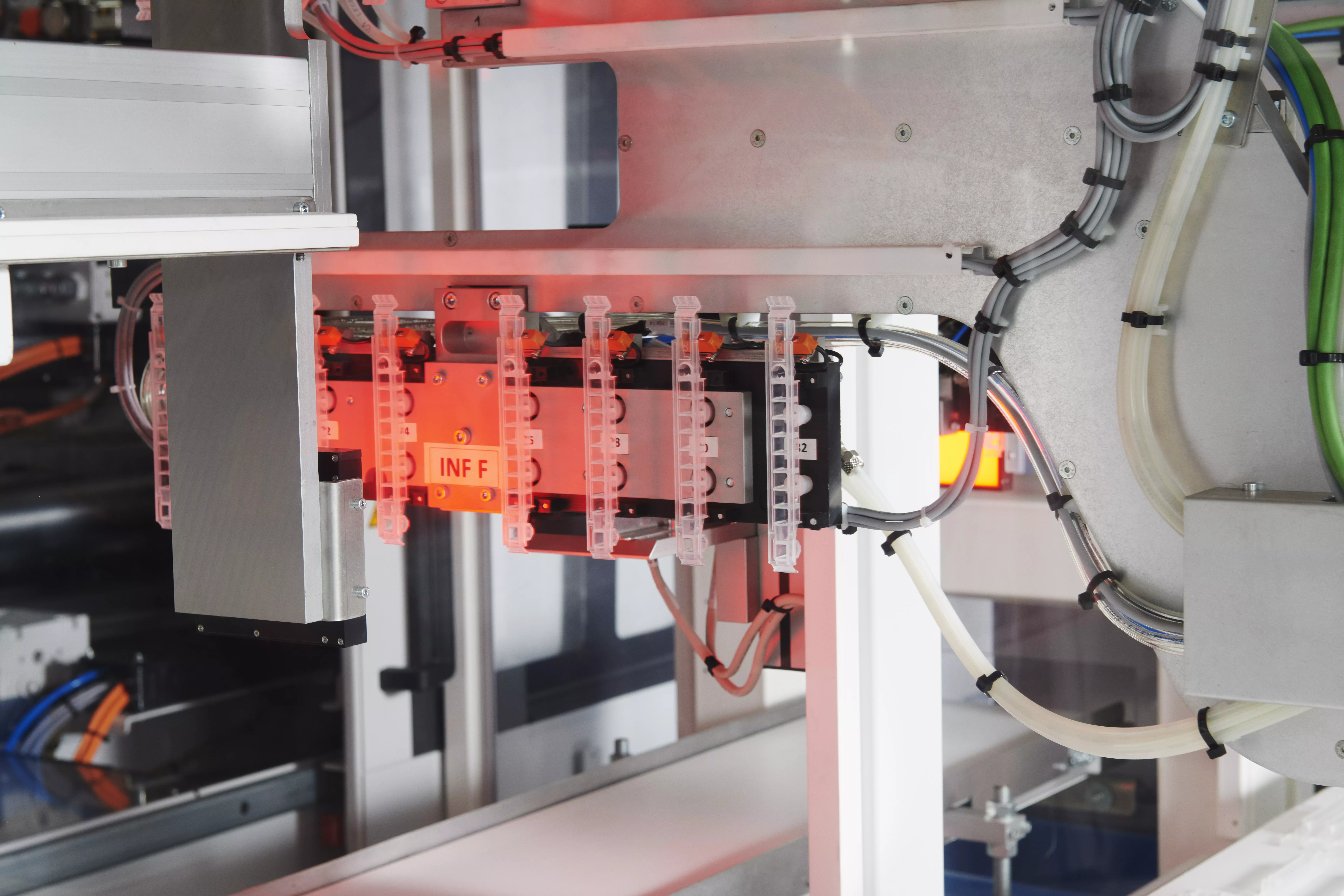 camera control of bacteriology components