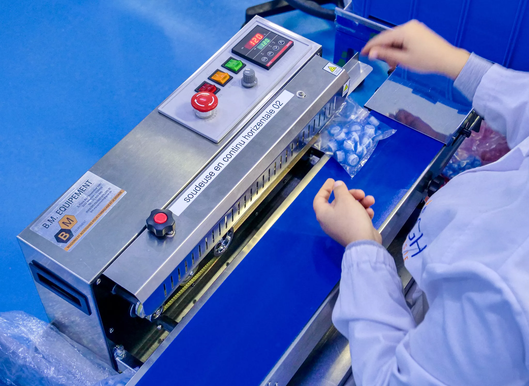 Photo of welding machine for bagging products